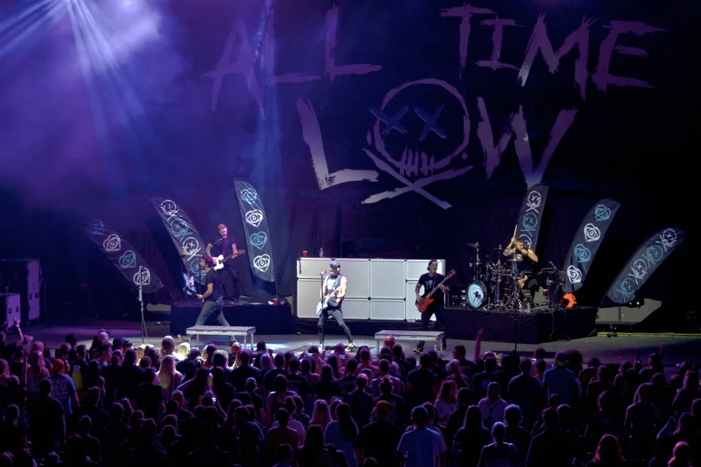 All Time Low anuncia show por los 20 años de 'So Wrong, It's Right' en el Radio City